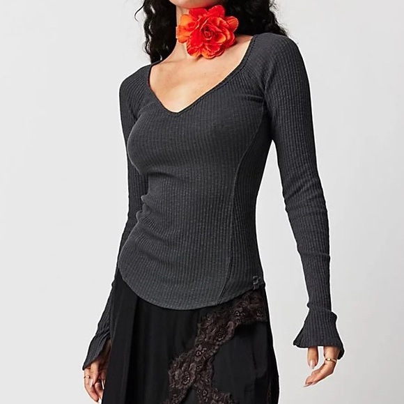 Free People Tops - 🌻🆕FREE PEOPLE We The Free Passing Thru Layering Tee-Black-Size Medium
